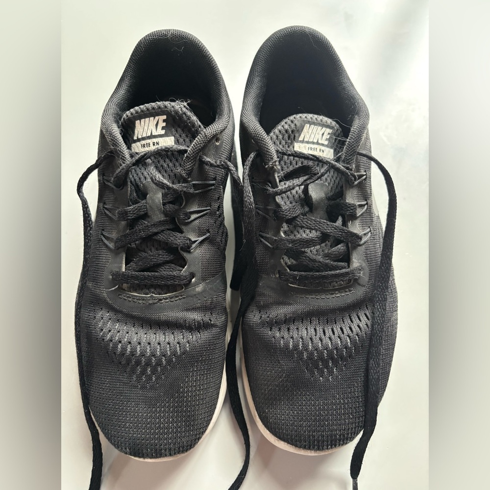 Nike Free Run Black Running Sneakers 5Y